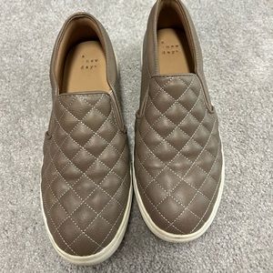 Slip on sneakers